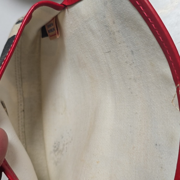 Dooney & Bourke Giraffe Print Tote + Coin Pouch & Card Holder Set - Picture 15 of 16